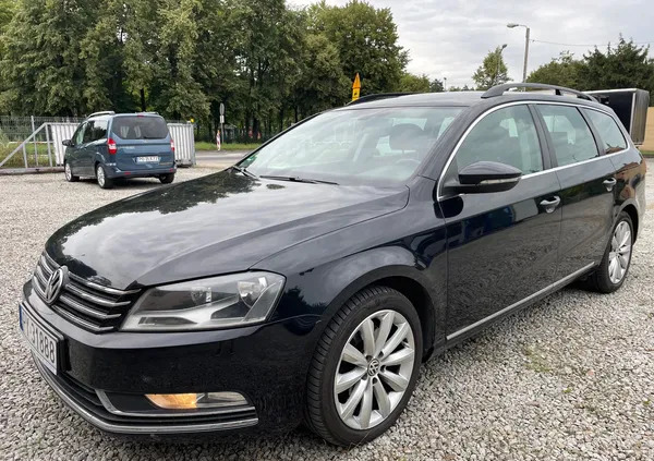 volkswagen passat Volkswagen Passat cena 33900 przebieg: 240000, rok produkcji 2011 z Tykocin